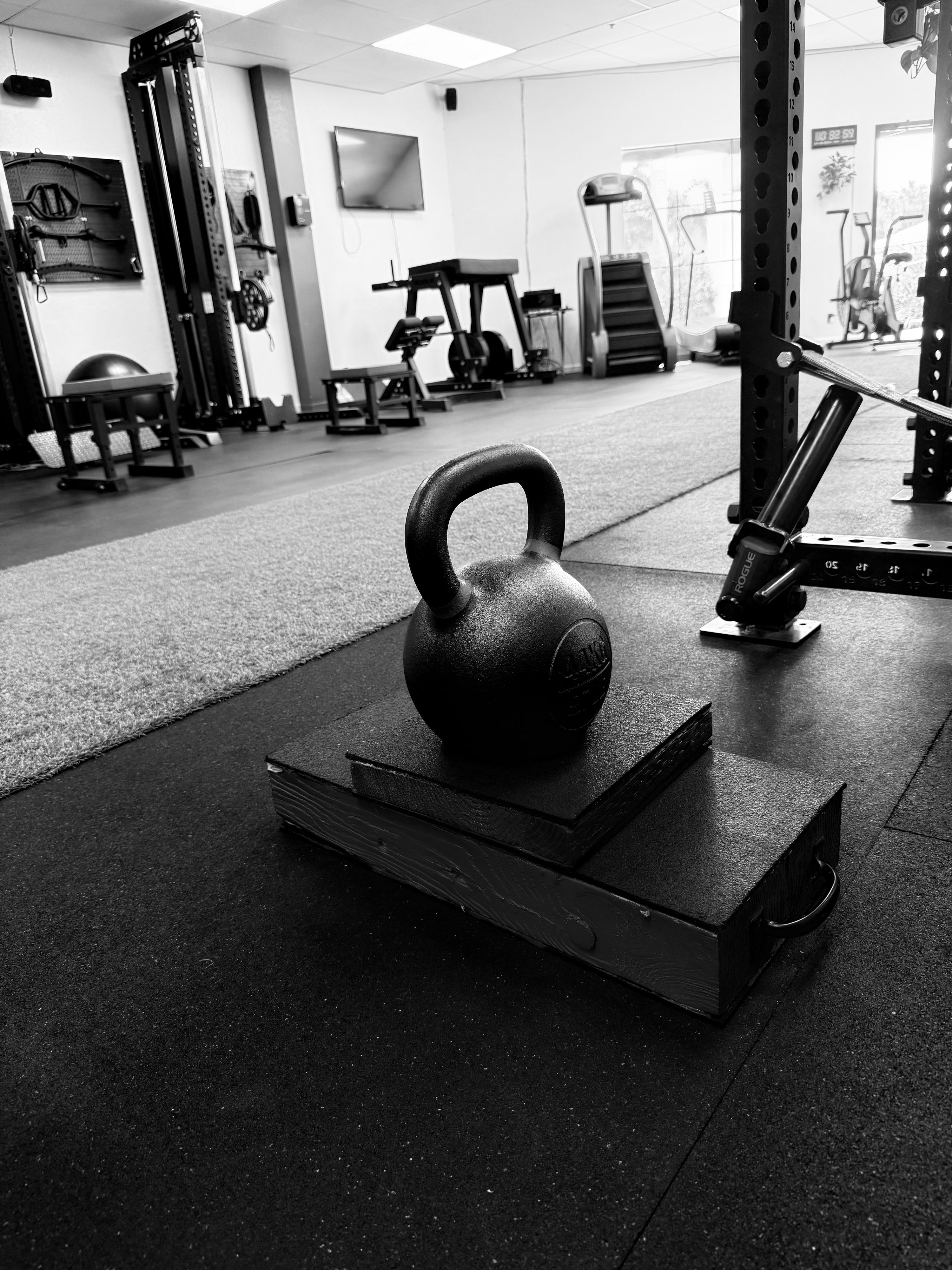 Kettle bell deadlift 